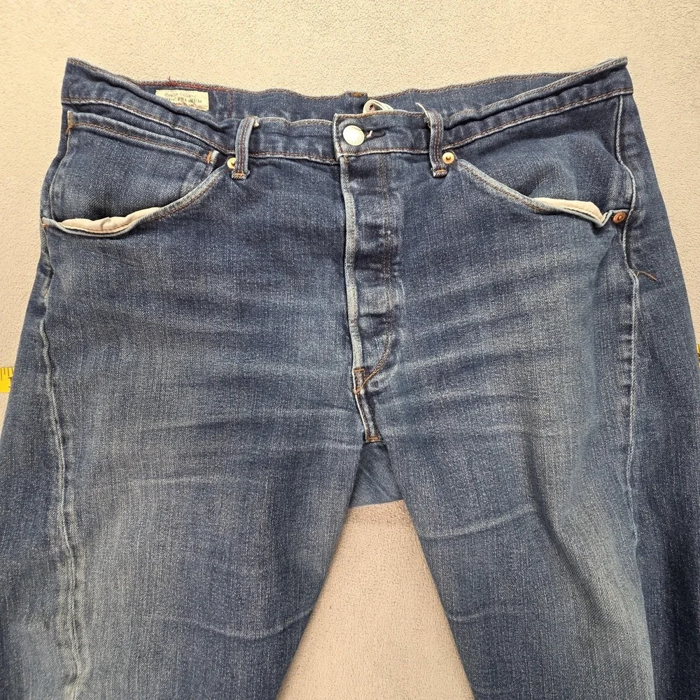 Levis important sizing